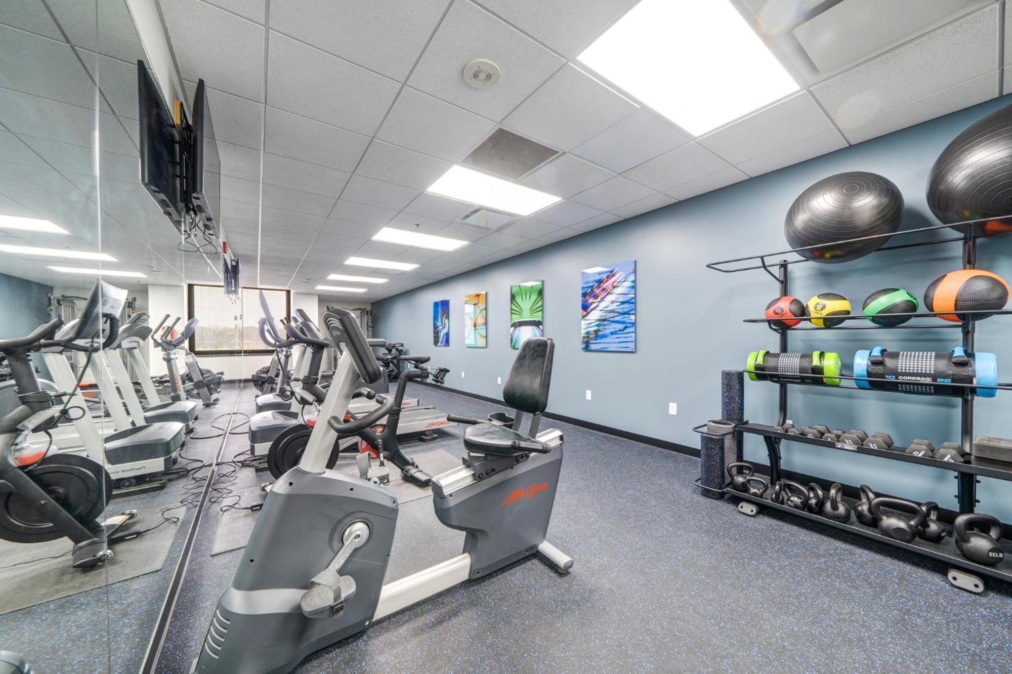 Sweeping Stadium Views Wonderfully Located 24-7 Parking Gym Lounge Pittsburgh Exterior photo